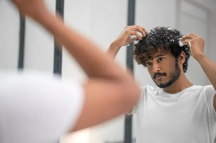 Preenchimento de cabelo masculino
